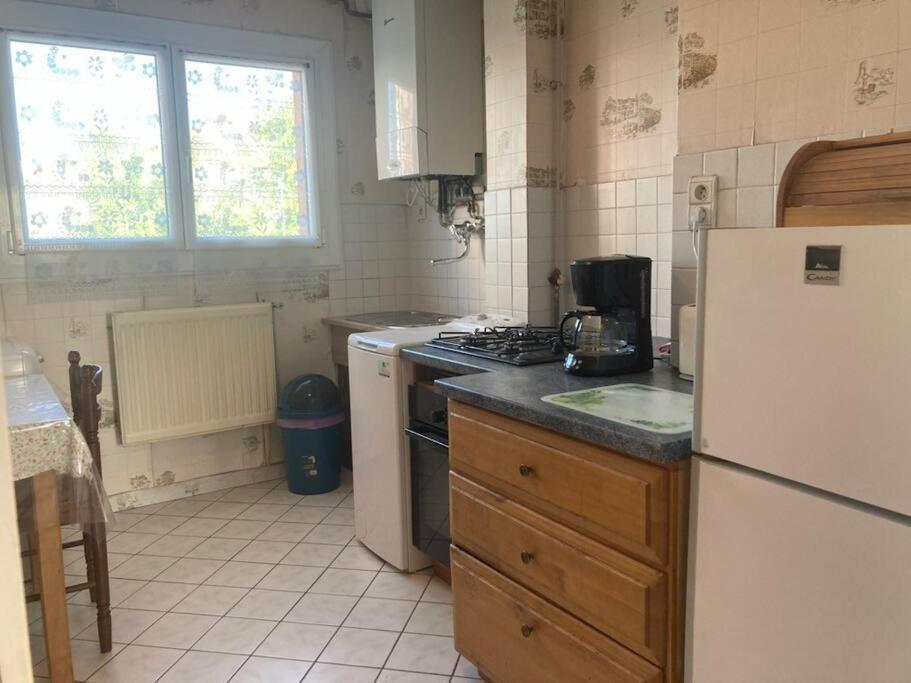 Appartement T2 Lumineux Chu Stade Gaston Gerard 2 Nuits Minimum Dijon Ngoại thất bức ảnh